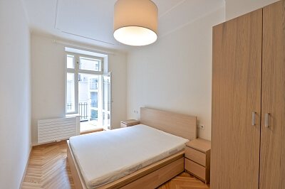 Pecháčkova, Smíchov - Prague 5 | Rent, Apartment One-bedroom (2+kk), 58 m²