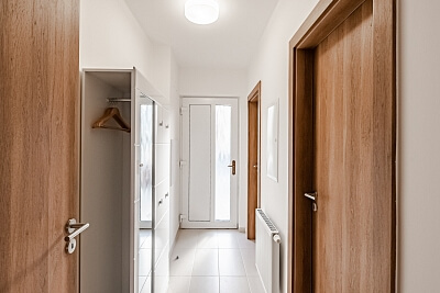 Husova, Drahelčice - Praha-západ | Pronájem, Rodinný dům 4+kk, 130 m²