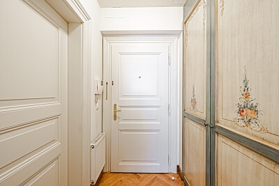 Italská, Vinohrady - Prague 2 | Rent, Apartment Studio (1+kk), 49 m²