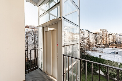 Kamenická, Holešovice - Prague 7 | Sale, Apartment One-bedroom (2+kk), 47 m²