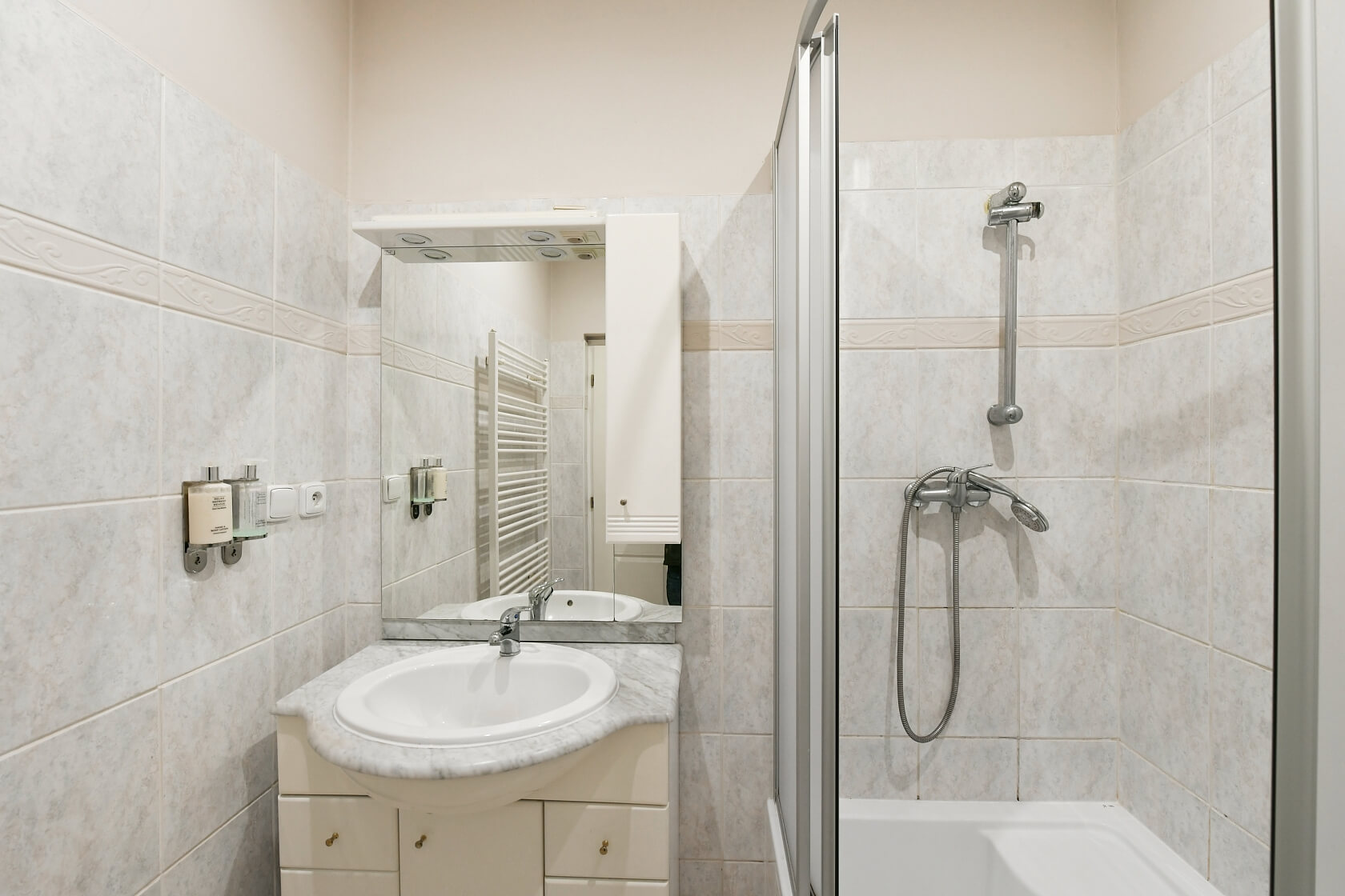 Rybná, Staré Město - Praha 1 | Pronájem, Byt 2+kk, 46 m²