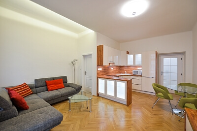 Jugoslávských partyzánů, Bubeneč - Prague 6 | Rent, Apartment One-bedroom (2+kk), 63 m²