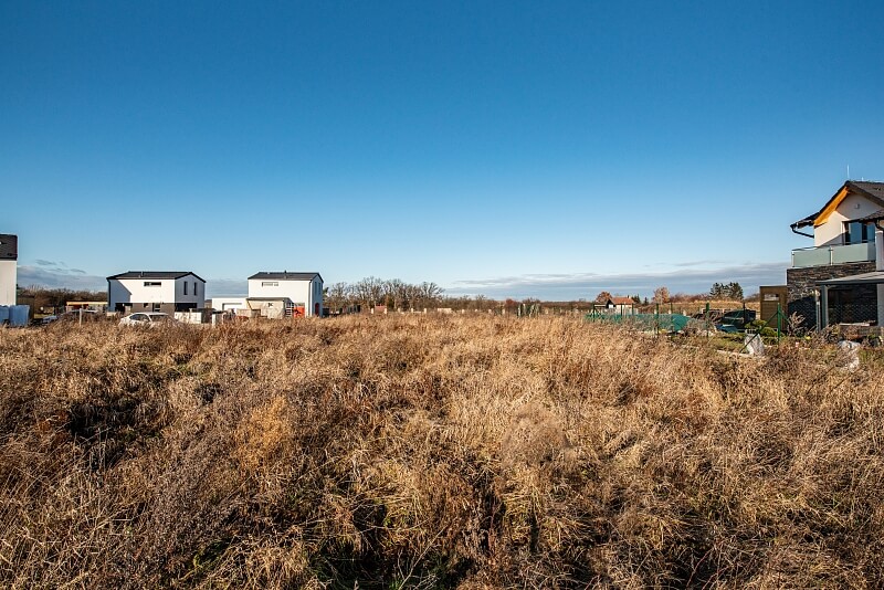 K Menhiru, Horoměřice - Praha-západ | Sale, Land, 661 m²