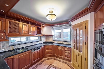 Generála Peřiny, Dolní Jirčany - Praha-západ | Pronájem, Rodinný dům 5+1, 450 m²