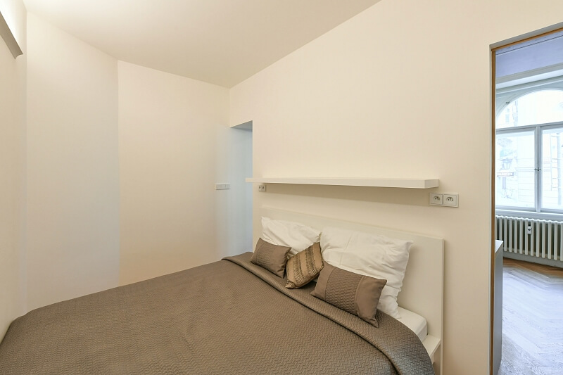 Konviktská, Staré Město - Prague 1 | Rent, Apartment Studio (1+kk), 50 m²