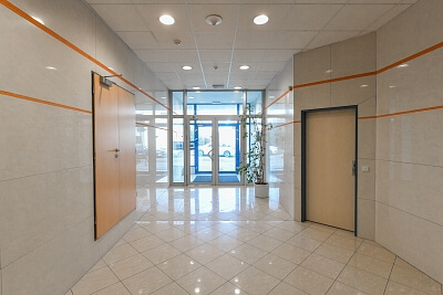 Pod Klaudiánkou, Podolí - Praha 4 | Pronájem, Byt 4+1, 181 m²