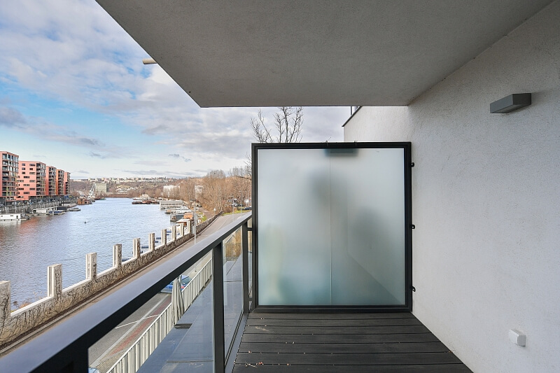 Sanderova, Holešovice - Prague 7 | Rent, Apartment One-bedroom (2+kk), 61 m²