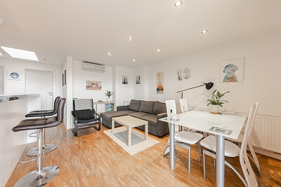 Boleslavská, Vinohrady - Prague 3 | Rent, Apartment Two-bedroom (3+kk), 83 m²