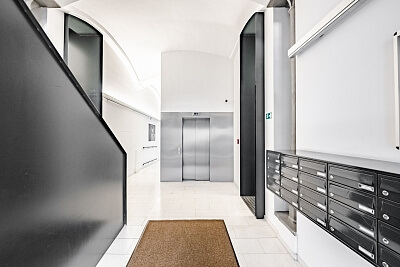 Šaldova, Karlín - Prague 8 | Rent, Apartment One-bedroom (2+kk), 53 m²