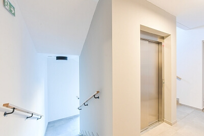 Kurandové, Hlubočepy - Prague 5 | Sale, Apartment Studio (1+kk), 33 m²