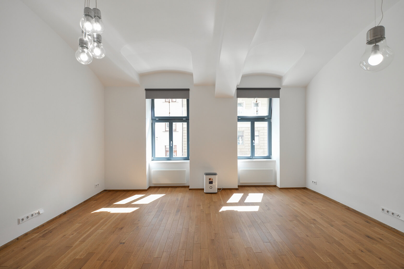U Studánky, Bubeneč - Praha 7 | Pronájem, Byt 2+kk, 81 m²