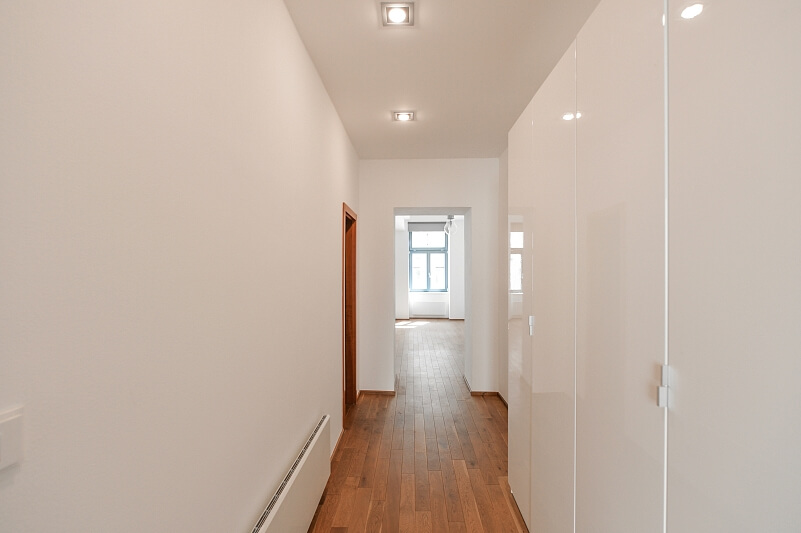 U Studánky, Bubeneč - Prague 7 | Rent, Apartment One-bedroom (2+kk), 81 m²