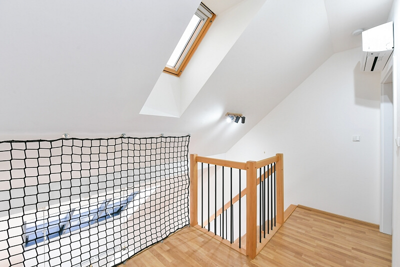 28. pluku, Vršovice - Praha 10 | Pronájem, Byt 2+kk, 46 m²