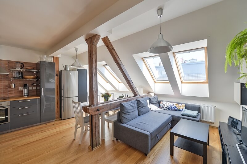 Sokolovská, Libeň - Prague 8 | Rent, Apartment Two-bedroom (3+kk), 80 m²