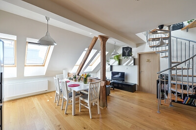 Sokolovská, Libeň - Prague 8 | Rent, Apartment Two-bedroom (3+kk), 80 m²