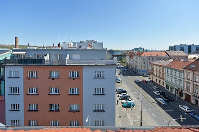 Sokolovská, Libeň - Prague 8 | Rent, Apartment Two-bedroom (3+kk), 80 m²