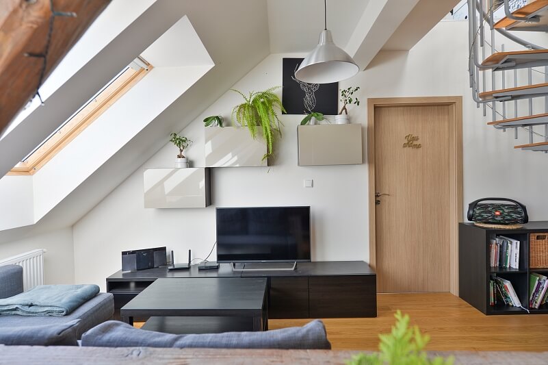 Sokolovská, Libeň - Prague 8 | Rent, Apartment Two-bedroom (3+kk), 80 m²