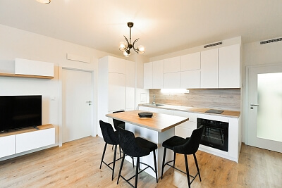 Komořanská, Modřany - Praha 4 | Pronájem, Byt 2+kk, 56 m²