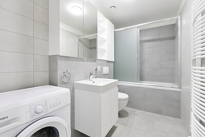 Komořanská, Modřany - Prague 4 | Rent, Apartment One-bedroom (2+kk), 56 m²