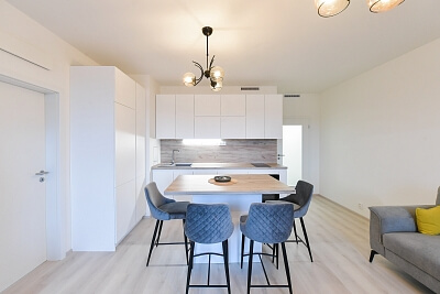 Komořanská, Modřany - Prague 4 | Rent, Apartment One-bedroom (2+kk), 54 m²