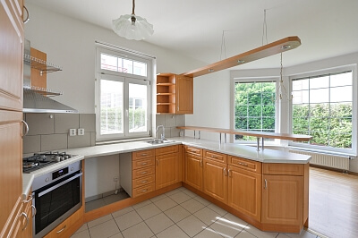 K Chumberku, Suchdol - Prague 6 | Rent, House Five-bedroom (6+kk), 181 m²