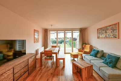 Solidarity, Strašnice - Prague 10 | Sale, Apartment Three-bedroom (4+kk), 127 m²