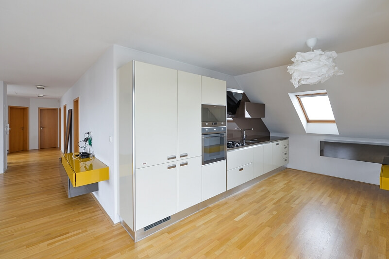 Pod Areálem, Šterboholy - Prague 10 | Rent, Apartment Three-bedroom (4+kk), 140 m²