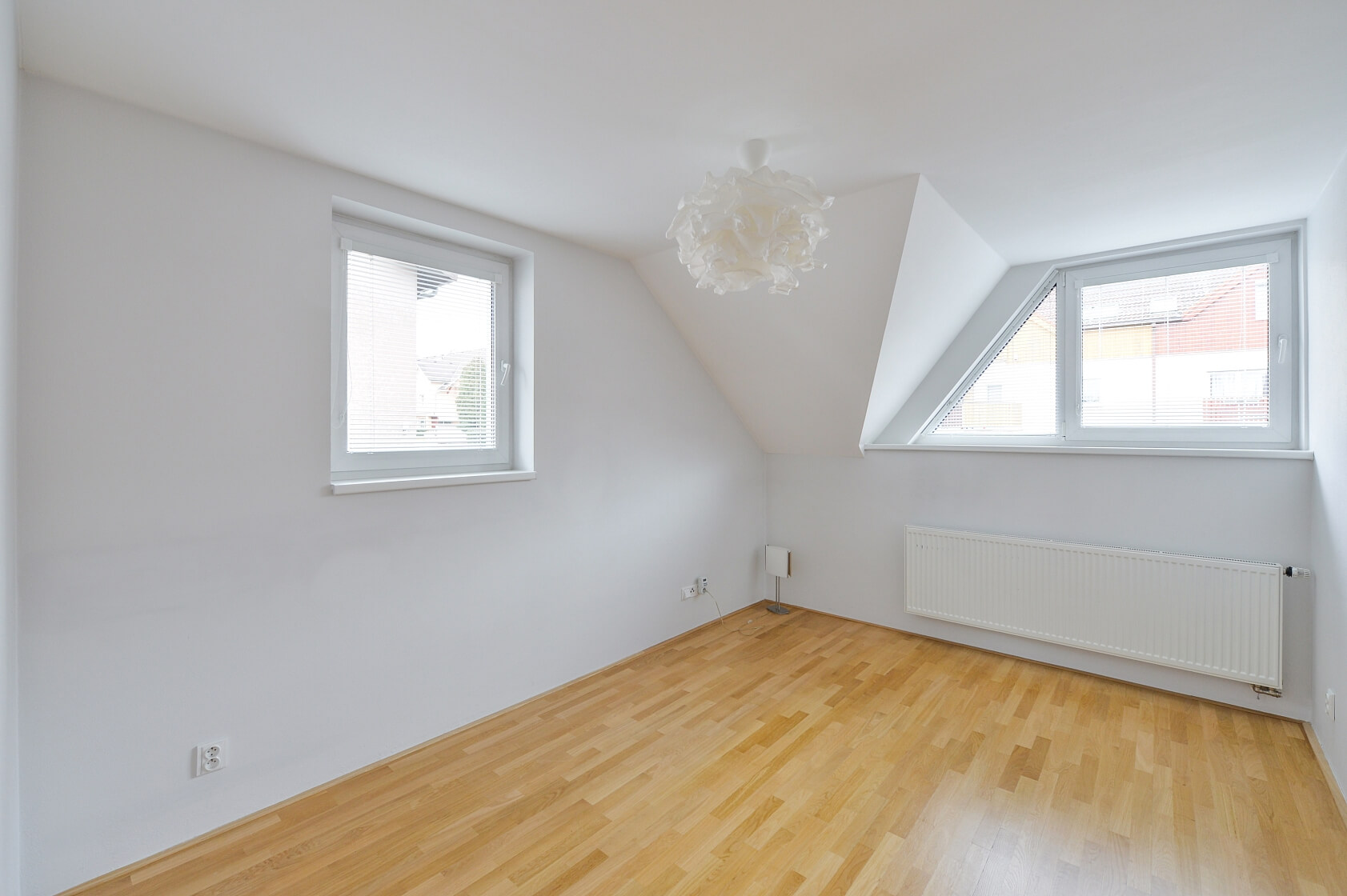 Pod Areálem, Šterboholy - Prague 10 | Rent, Apartment Three-bedroom (4+kk), 140 m²