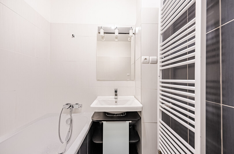 Rybalkova, Vršovice - Prague 10 | Sale, Apartment One-bedroom (2+kk), 56 m²