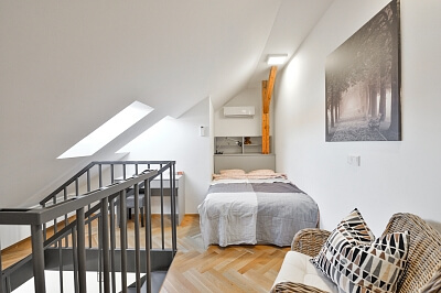 Chodská, Vinohrady - Prague 2 | Rent, Apartment One-bedroom (2+kk), 55 m²