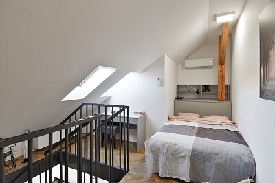 Chodská, Vinohrady - Praha 2 | Pronájem, Byt 2+kk, 55 m²