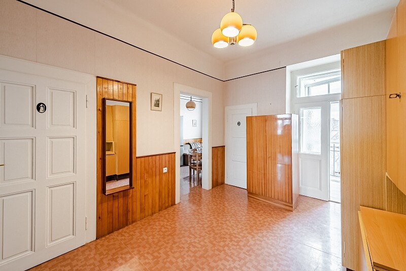 Moskevská, Vršovice - Prague 10 | Sale, Apartment Two-bedroom (3+kk), 92 m²