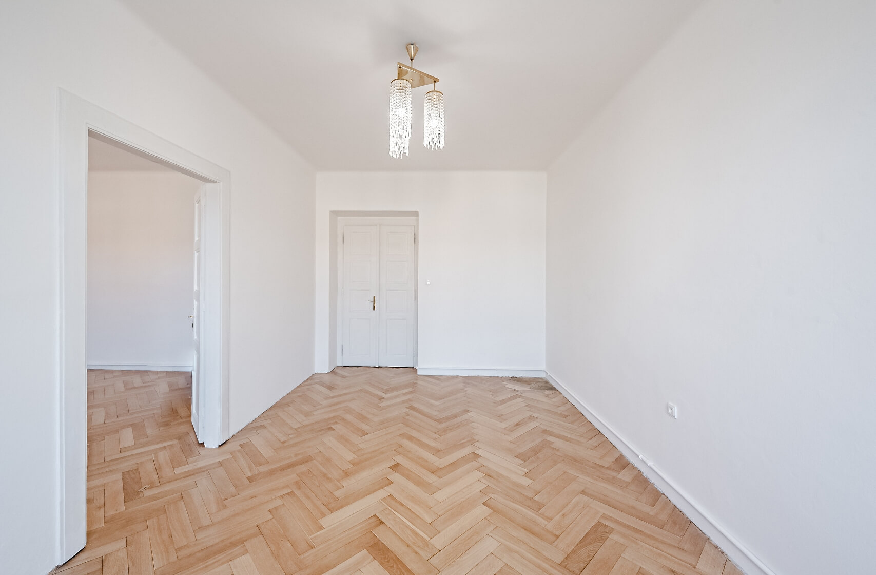 Moskevská, Vršovice - Prague 10 | Sale, Apartment Two-bedroom (3+kk), 92 m²