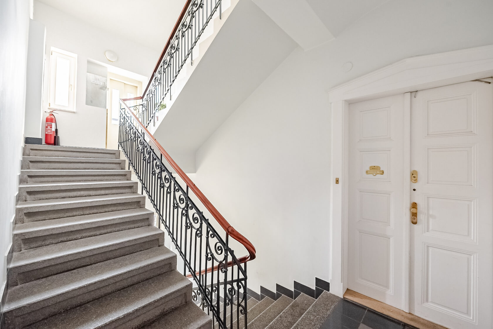 Moskevská, Vršovice - Prague 10 | Sale, Apartment Two-bedroom (3+kk), 92 m²