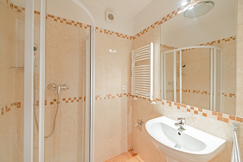 Nad Štolou, Holešovice - Praha 7 | Pronájem, Byt 2+kk, 48 m²