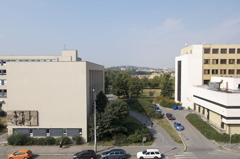 Nad Štolou, Holešovice - Praha 7 | Pronájem, Byt 3+kk, 70 m²