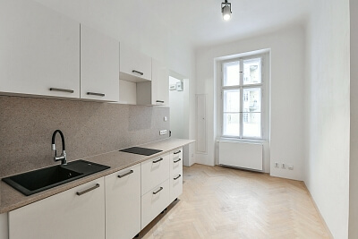 Šmeralova, Bubeneč - Prague 7 | Rent, Apartment Studio (1+1), 47 m²
