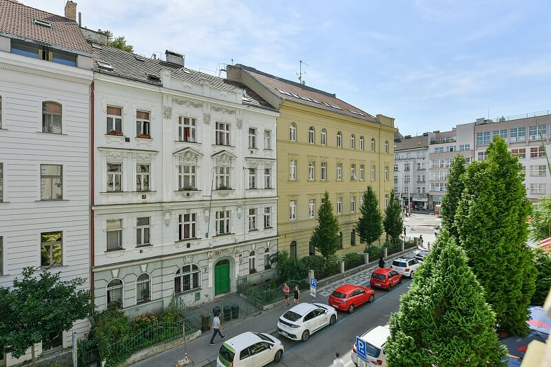 Šmeralova, Bubeneč - Prague 7 | Rent, Apartment Studio (1+1), 47 m²