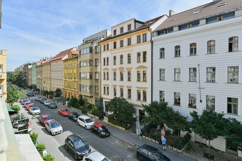 Šmeralova, Bubeneč - Prague 7 | Rent, Apartment Studio (1+1), 47 m²