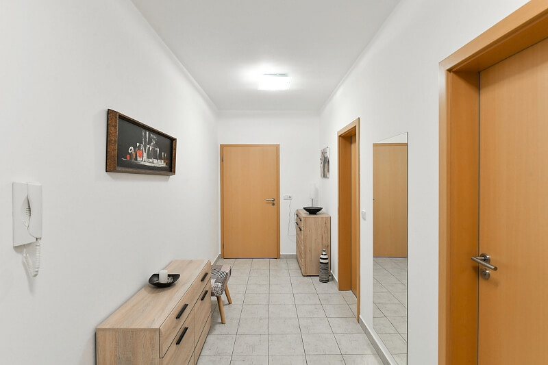 Jeseniova, Žižkov - Prague 3 | Rent, Apartment One-bedroom (2+kk), 79 m²