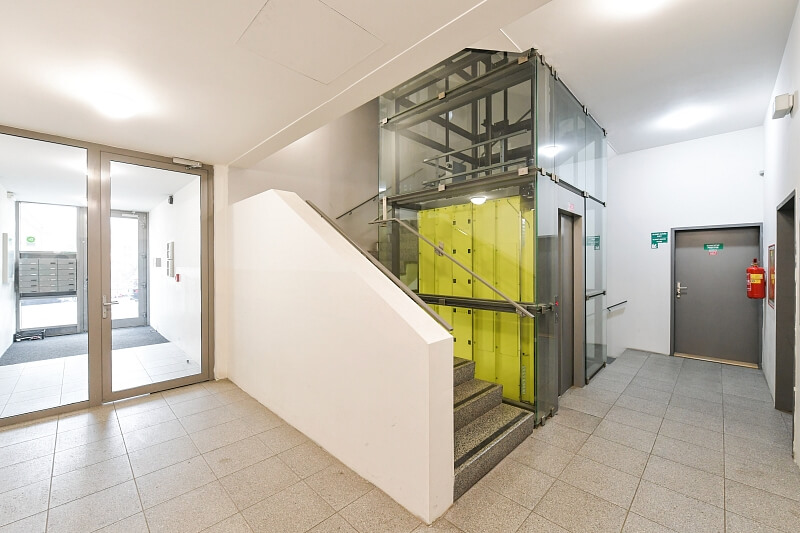 Jeseniova, Žižkov - Praha 3 | Pronájem, Byt 2+kk, 79 m²