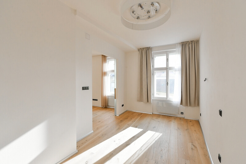 Jungmannovo náměstí, Nové Město - Prague 1 | Rent, Apartment One-bedroom (2+1), 57 m²