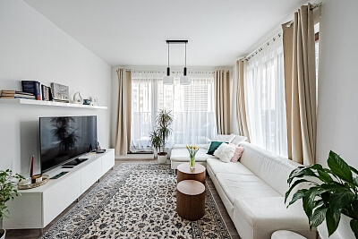 Učňovská, Hrdlořezy - Prague 9 | Rent, Apartment One-bedroom (2+kk), 53 m²