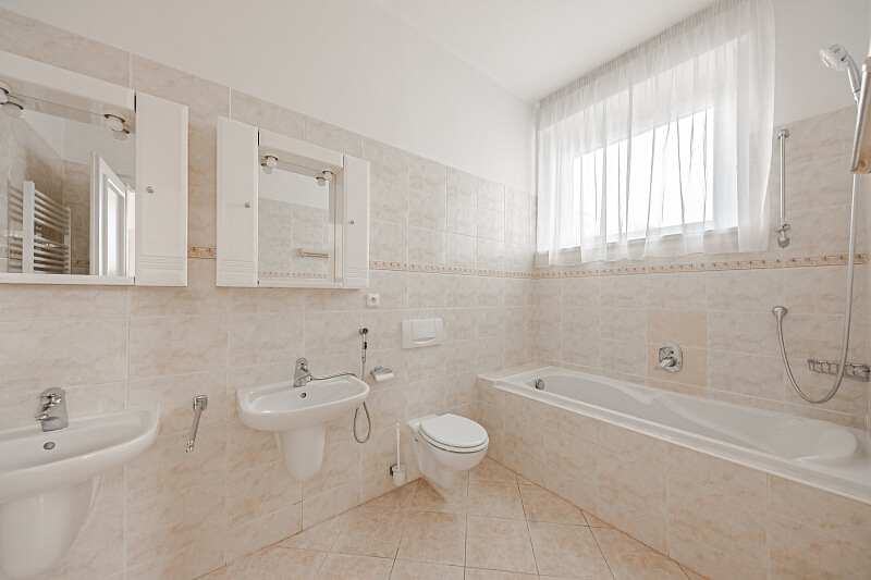 Pomezní, Libeň - Prague 8 | Rent, Apartment Three-bedroom (4+1), 151 m²