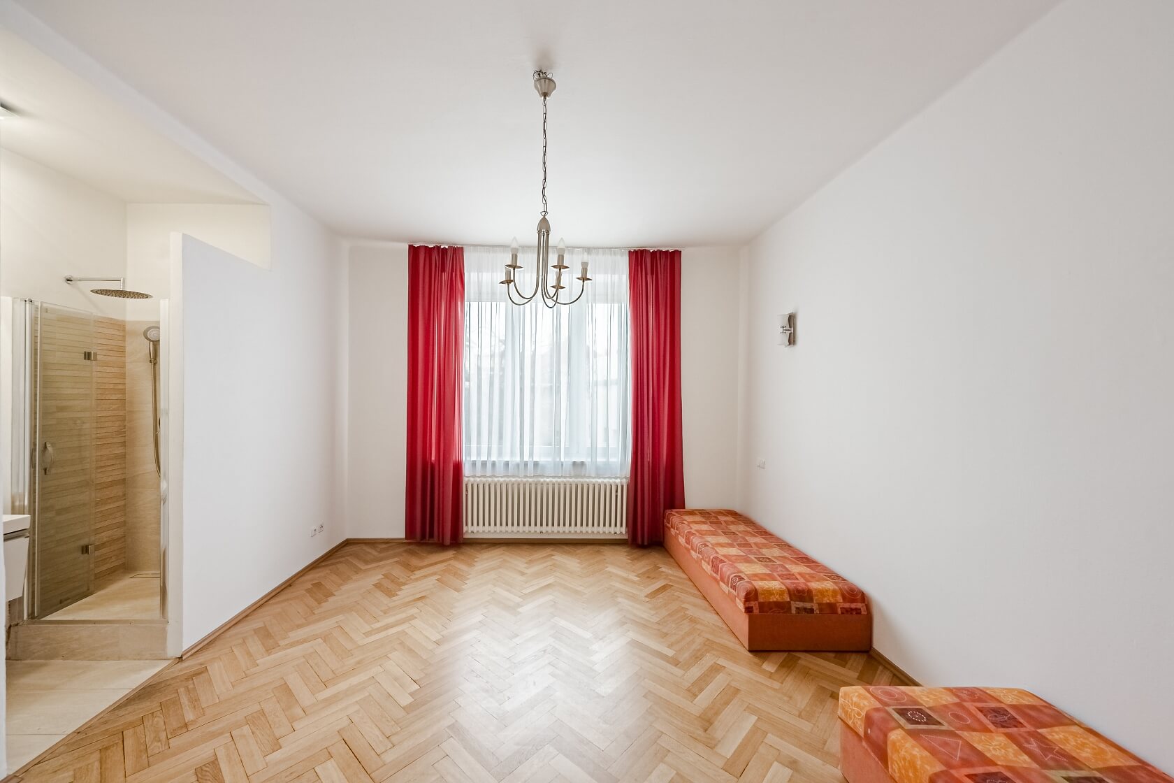 Pomezní, Libeň - Prague 8 | Rent, Apartment Three-bedroom (4+1), 151 m²