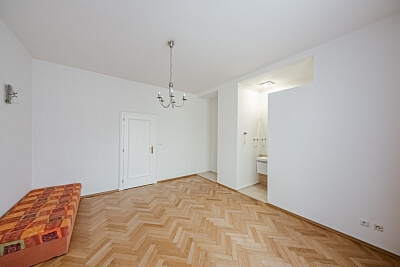 Pomezní, Libeň - Praha 8 | Pronájem, Byt 4+1, 151 m²