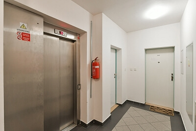 Slavníkova, Břevnov - Prague 6 | Rent, Apartment One-bedroom (2+kk), 55 m²