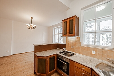 Slavojova, Nusle - Prague 2 | Rent, Apartment Two-bedroom (3+kk), 98 m²