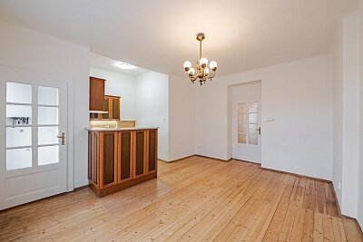 Slavojova, Nusle - Prague 2 | Rent, Apartment Two-bedroom (3+kk), 98 m²