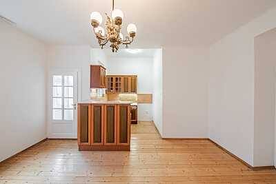 Slavojova, Nusle - Prague 2 | Rent, Apartment Two-bedroom (3+kk), 98 m²